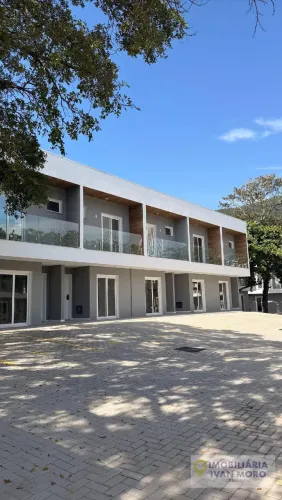 Casa em Armacao do Pântano do Sul - Florianópolis