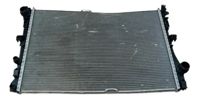 Radiador Água Mercedes C200 2.0 T 2015 2016 Detalhe
