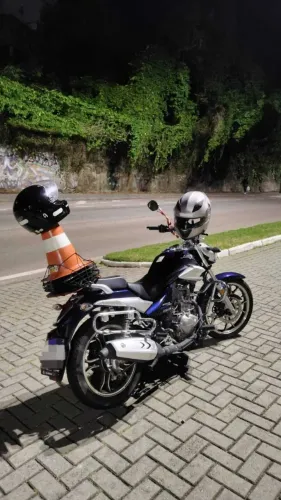 Duas aulas práticas carro/moto