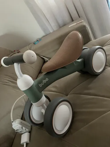 Bicicleta de equilíbrio buba nova