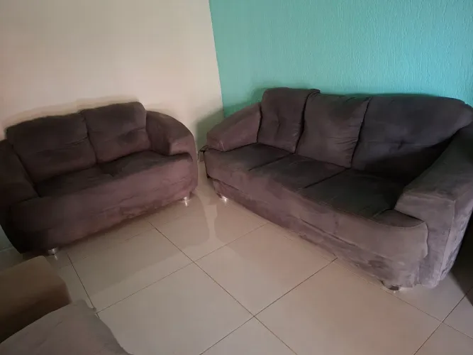 Conjunto de sofá 2 e 3 lugares