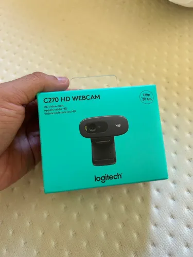 Webcam Logitech C270 HD 720p 30fps com Microfone - Nova, Nunca Usada