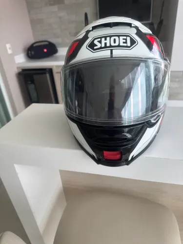 Capacete Shoei 62