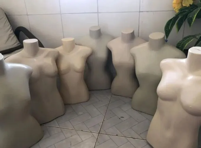 MANEQUINS BUSTO