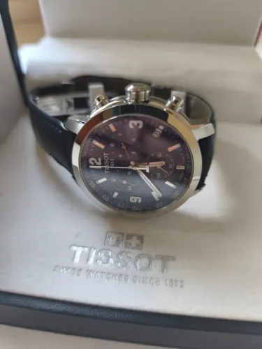 Relógio TISSOT modelo T055417 A