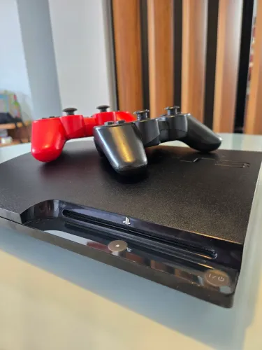 Vendo PS3 DESBLOQUEADO - Excelente Estado 