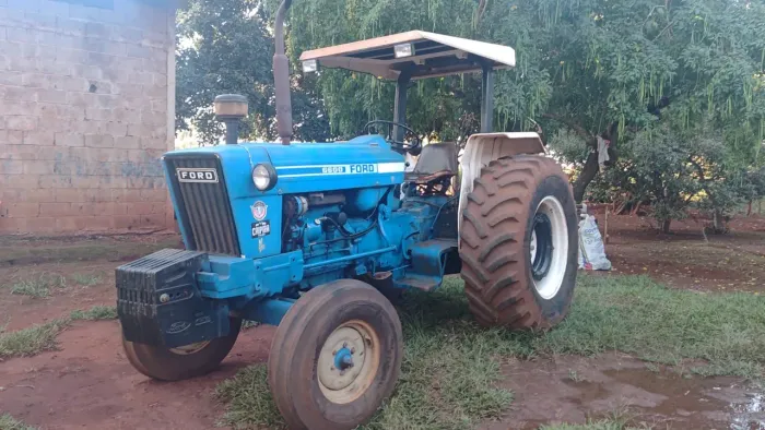 Trator Ford 6600