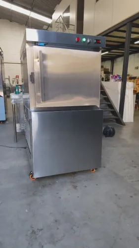 Ultracongelador p/ 140 canecas (bebidas)