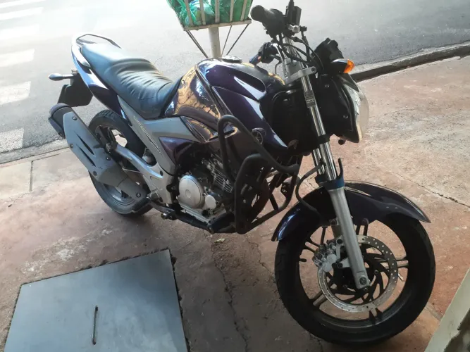 Moto Fazer 250cc 2012