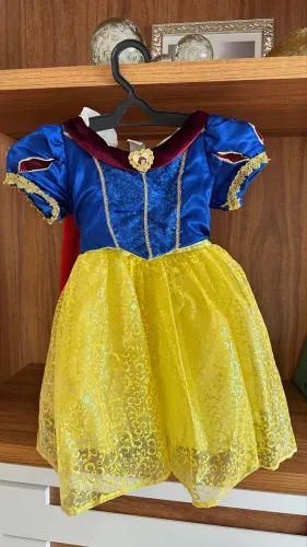 Fantasia branca de neve original Disney