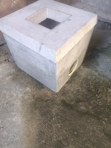 Caixa de gordura de concreto 3 saidas