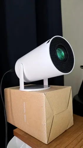 Projetor HY300 NOVO