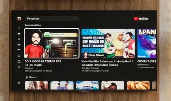 tv 55 cim listra na tela mas dá para ver