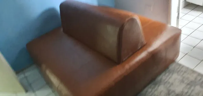 Sofa moderno