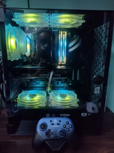 Gabinete + kit de fans com controladora