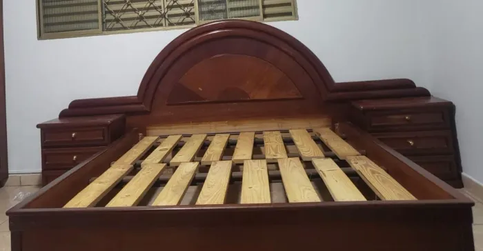 Móveis quarto antigo 