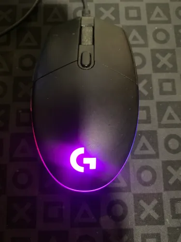 Mouse gamer e teclado 