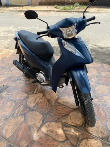 Vendo Biz ex Azul valor 17 .000