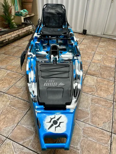 Caiaque iron 1187
