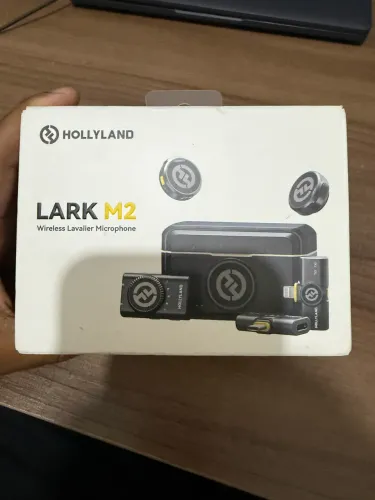Microfone de Lapela Sem Fio Hollyland Lark M2 - Completo na Caixa