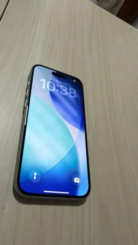 iPhone 15 128 g