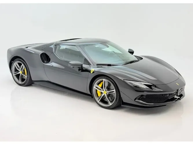 Ferrari 296 GTB (hibrido) 2024
