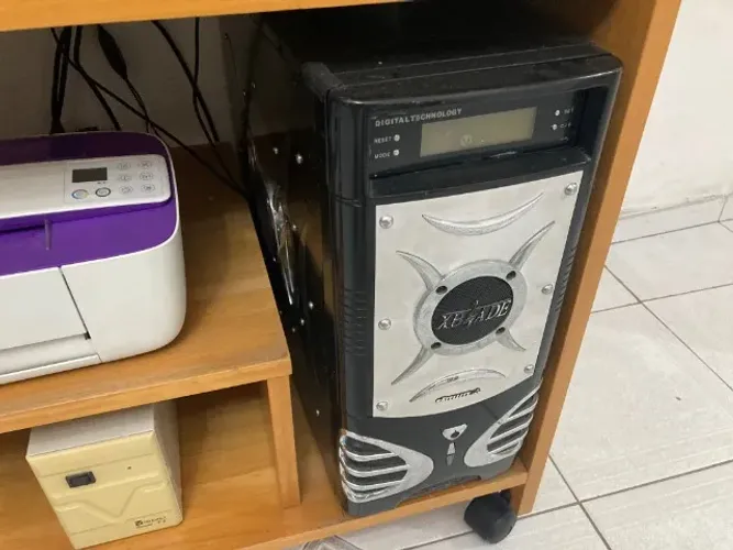 Rack c/ computador e impressora