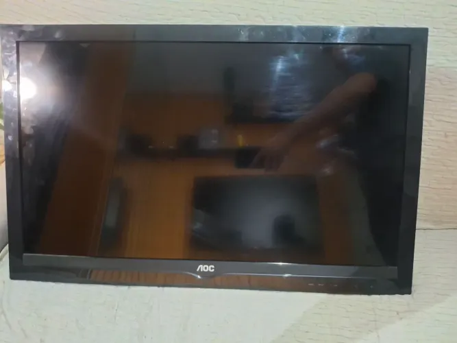 TV AOC 32" Com Defeito - Ideal para Conserto ou Peças