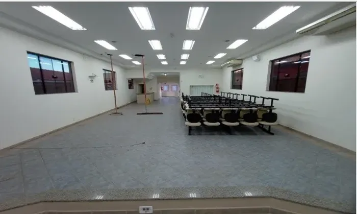 Ponto Comercial para Venda em Ourinhos, Vila Odilon, 1 dormitório, 2 banheiros