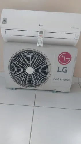 Ar condicionado LG inverter 9mil btus