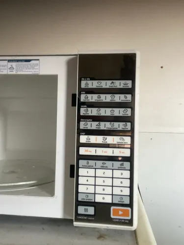 Microondas em ótimo estado