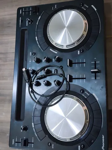 Controladora DJ Pioneer DDJ-WeGO3-K