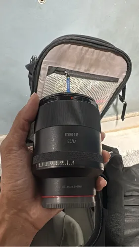 85mm Meike 1.4