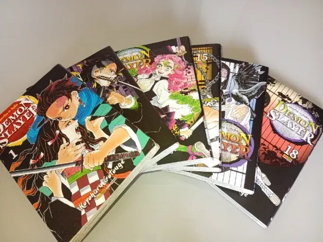 Mangá Demon Slayer + Figure Volumes 1,13-16, 18
