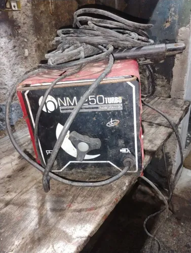 Máquina de solda