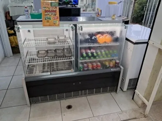 Balcão Refrigerador e Estufa