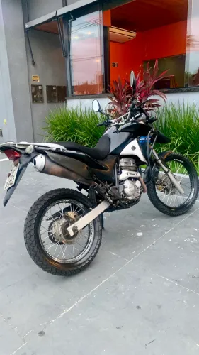 Vende-se ou troca por dinheiro 