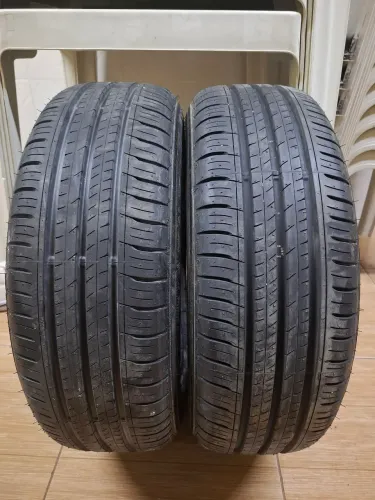 Pneus aro15 185/60/15 Dunlop