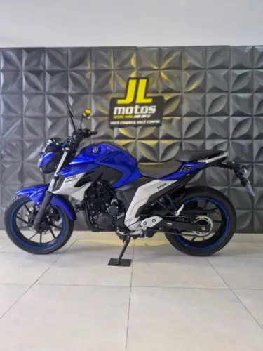 FZ25 FAZER ANO 2020