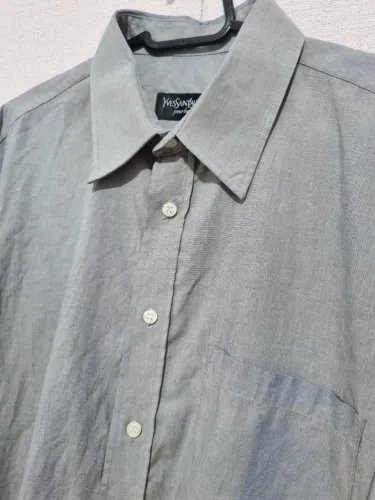 CAMISA ALFAIATARIA Yves Saint Laurent CINZA AMARELADA