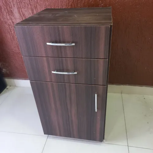 Vendo armário pra escritório salão ou outros