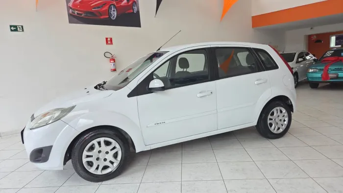 Ford Fiesta SE 1.0 8V Flex 5P 2014