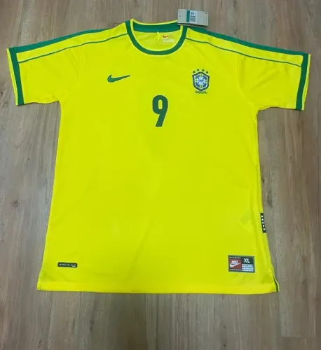 Camisa Brasil Retrô 1998 Ronaldo Fenômeno #9 Amarela - G e GG