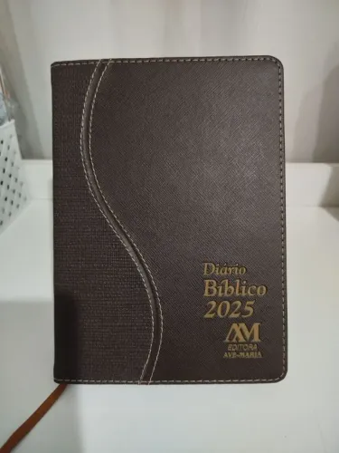 diário bíblico 2025 capa de couro editora ave maria