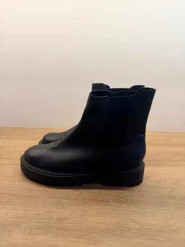 Bota Arezzo 