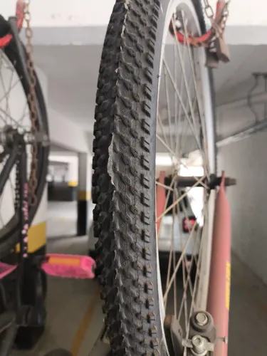 Vendo bicicleta novinha 