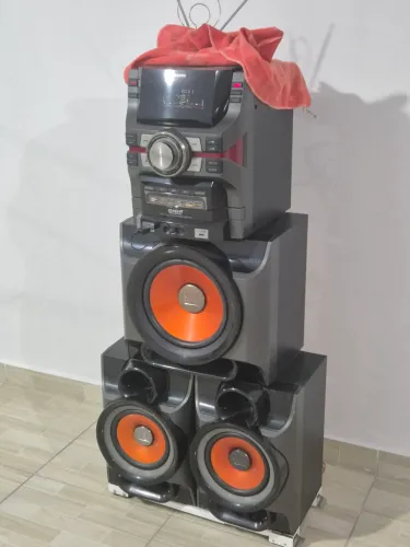 Som com 3 caixas Samsung