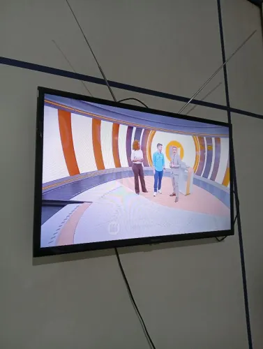 Tv 32