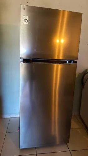Vendo geladeira 395 litros