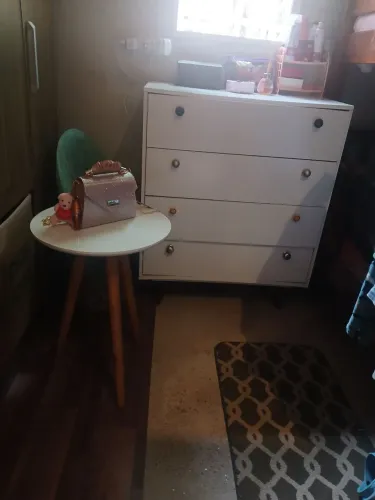 Vendo mala comoda e mesinha